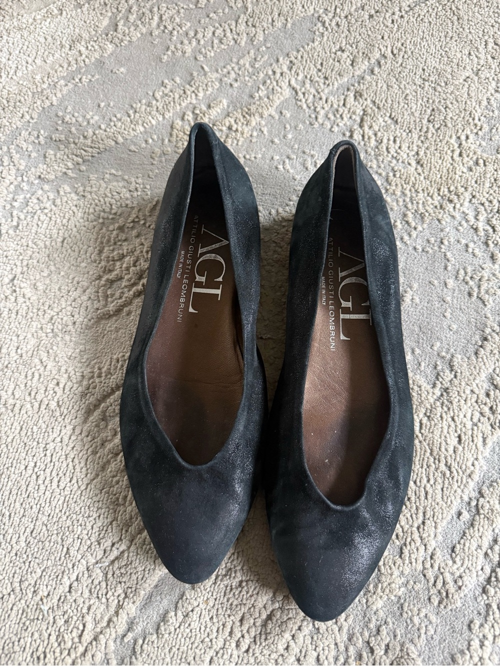 AGL Black Suede leather Pointed Ballet Flats almond toe shimmer 40 / 10